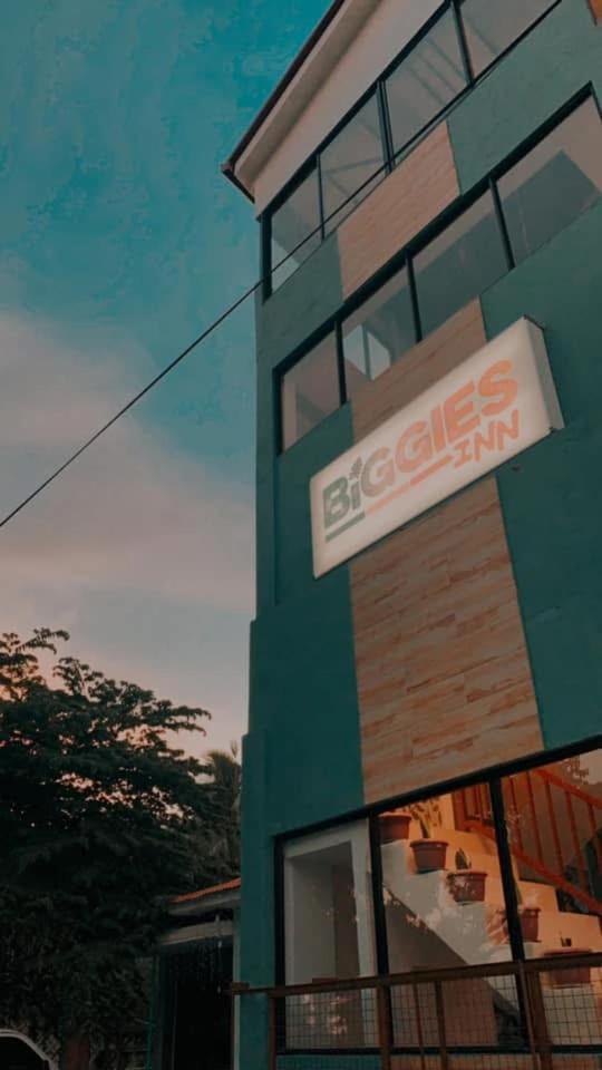 The Biggies Inn Oslob Exterior photo
